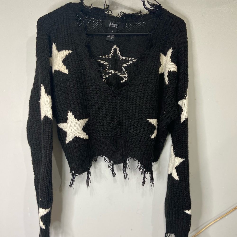 Cropped sweater